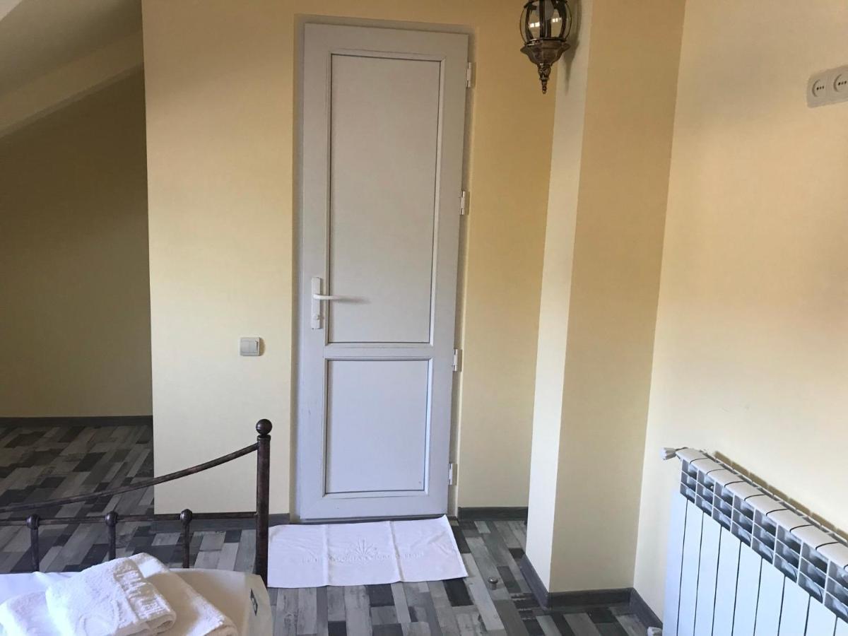 Апартамент Тамара Tbilisi Exterior foto